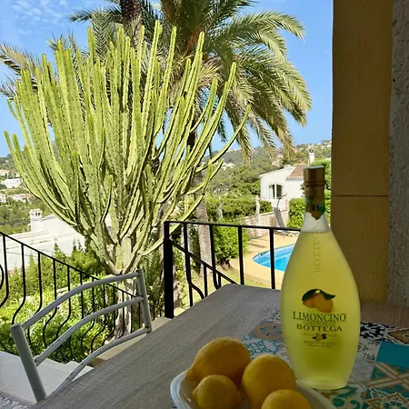 Coastal Villa, Sea Views, Private Pool, Bbq & Outdoor Dining Villa Jávea